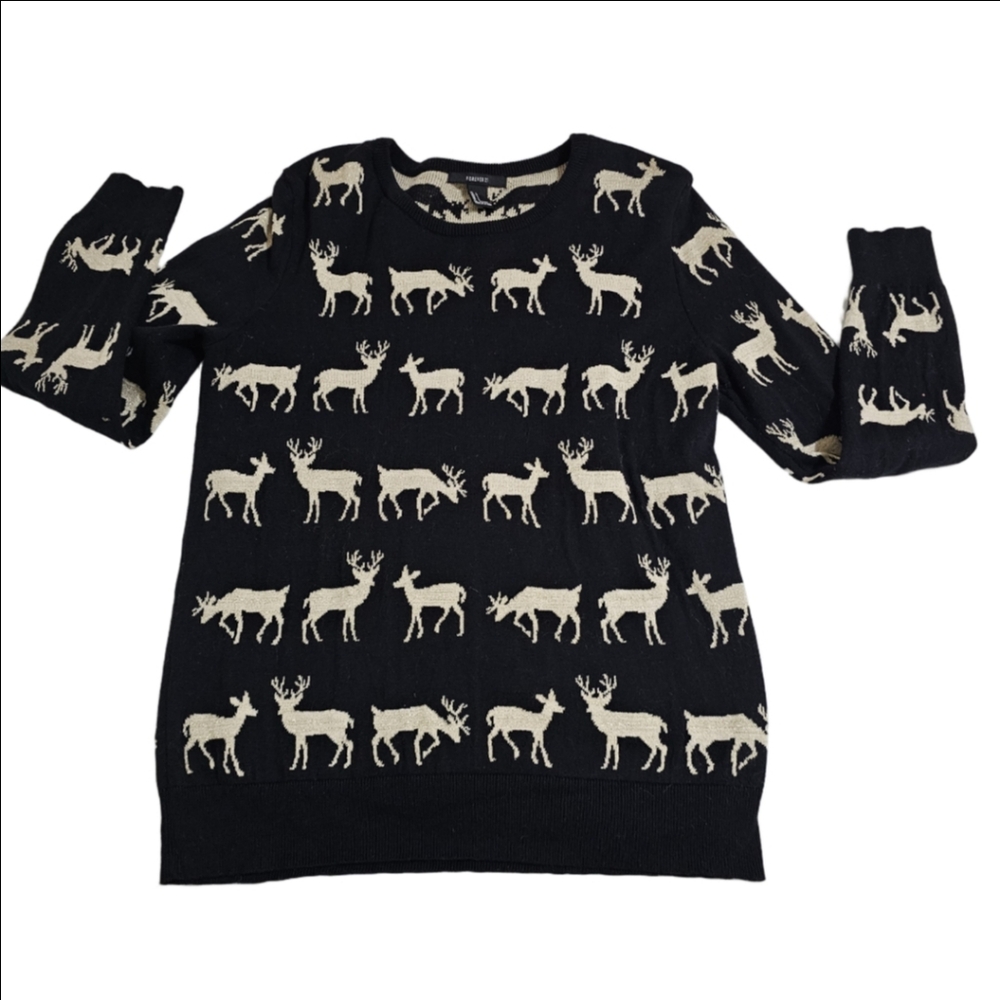 Forever 21 Black and Cream Deer Pattern Sweater